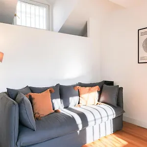 Contempora - Lanzone 5 Milán